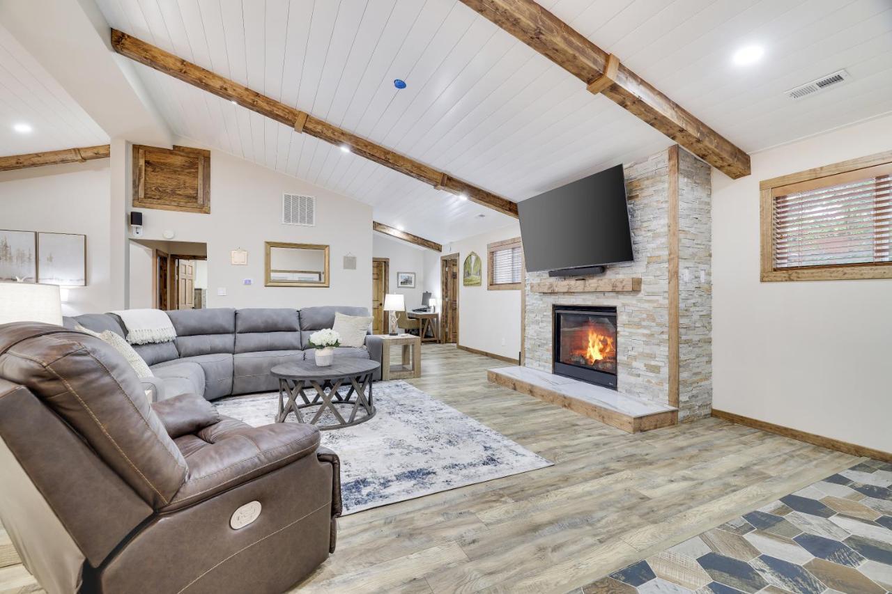 Whiskey Pines Retreat! Single Level Home, Outdoor Firepit, Ac, Bbq! Sleeps 9 In Lake Harmony! Extérieur photo